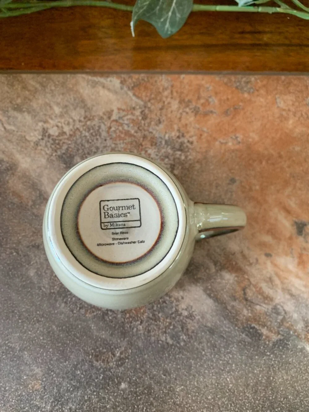 Retired Mikasa Gourmet Basics Briar Rose Stoneware Coffee Mug Cup (12 ounces)